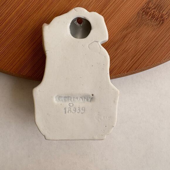 Antique Miniature Holy Water Font Bisque Porcelain Germany Angel Child Miniature - Picture 7 of 11